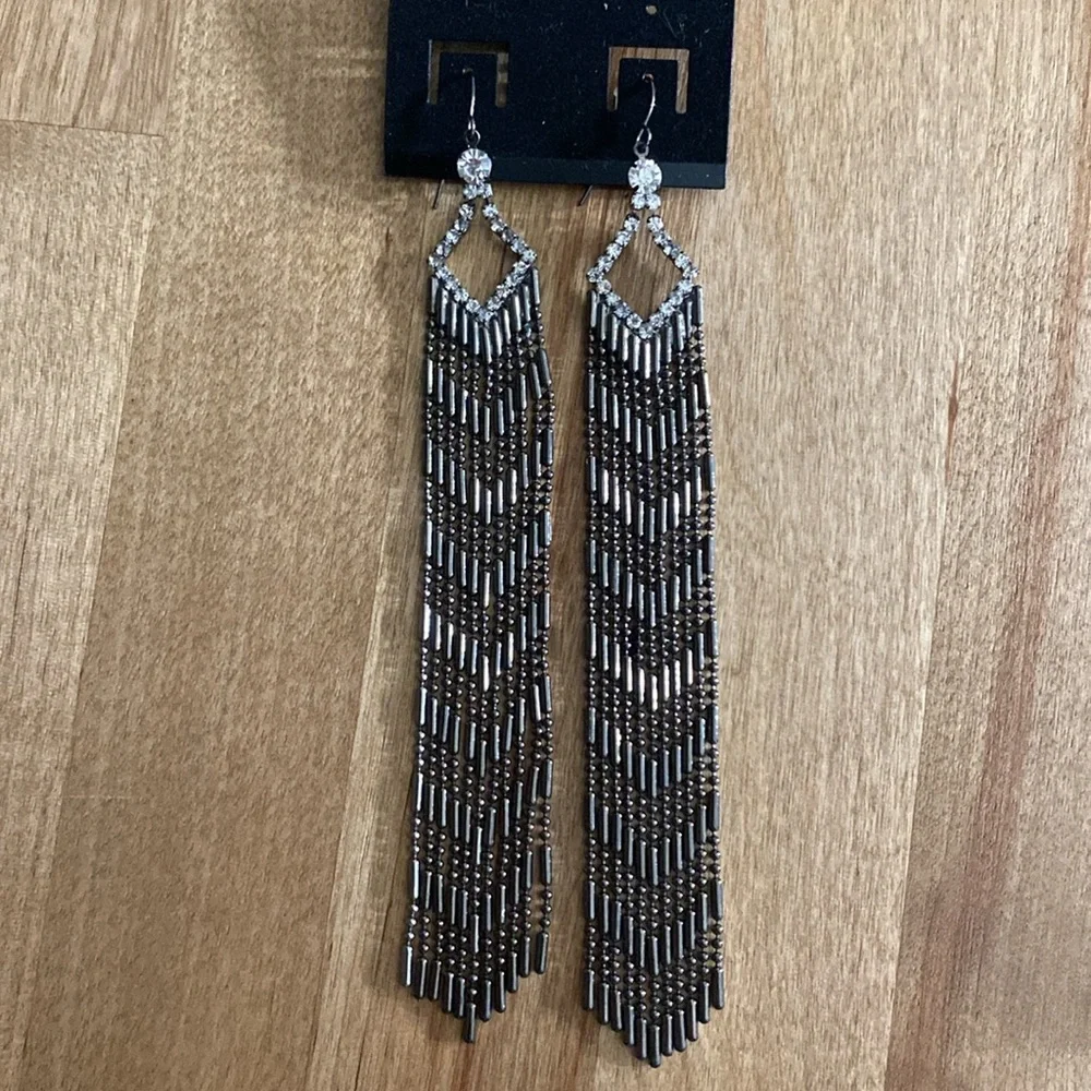 Gunmetal Black Rhinestone Hanging Earrings New - Picture 1 of 8